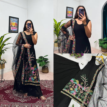 Elegant Blooming Faux Georgette Kurti, Lehenga & Dupatta Set with Embroidery & Cut-Work Details