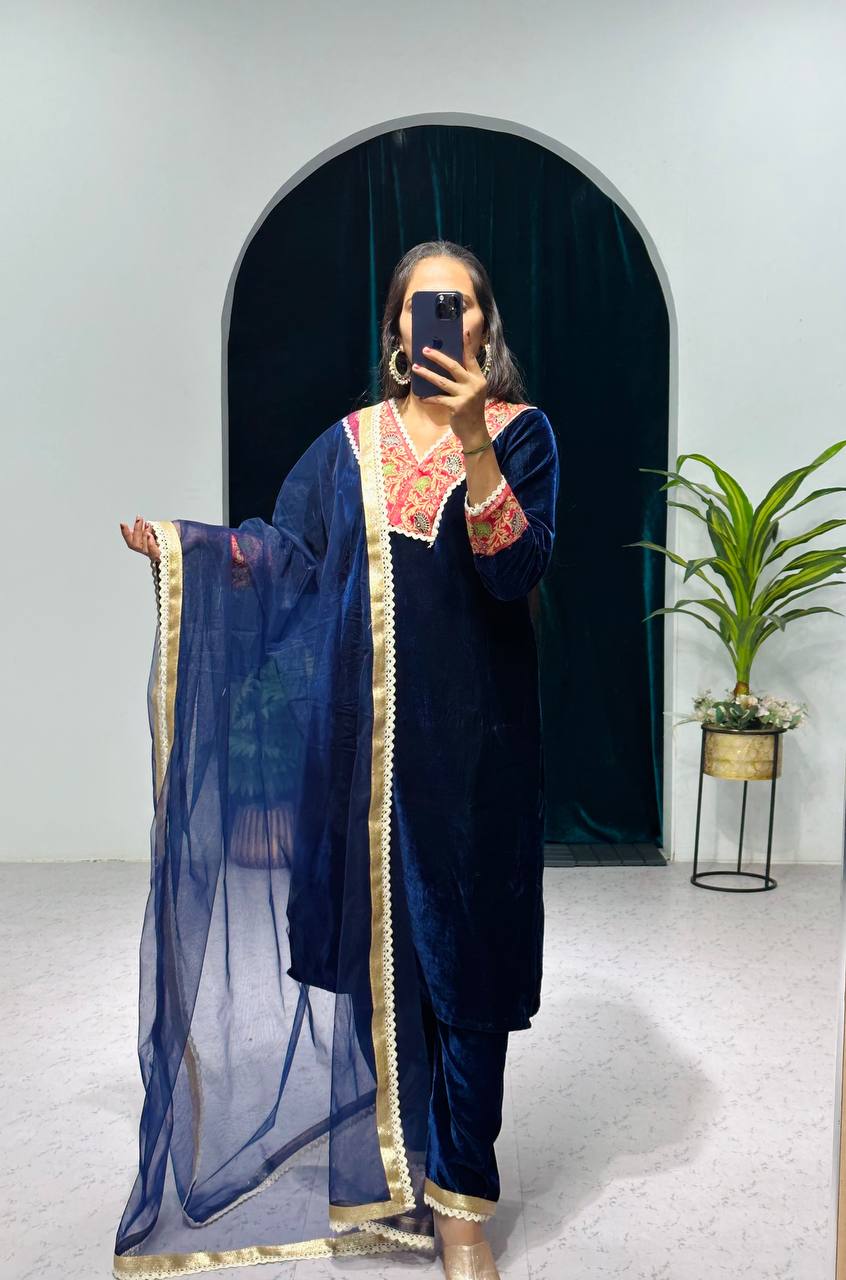 Stylish Velvet Kurti with Jaquard Lace Border, Soft Net Dupatta, and Velvet Pants (Blue)