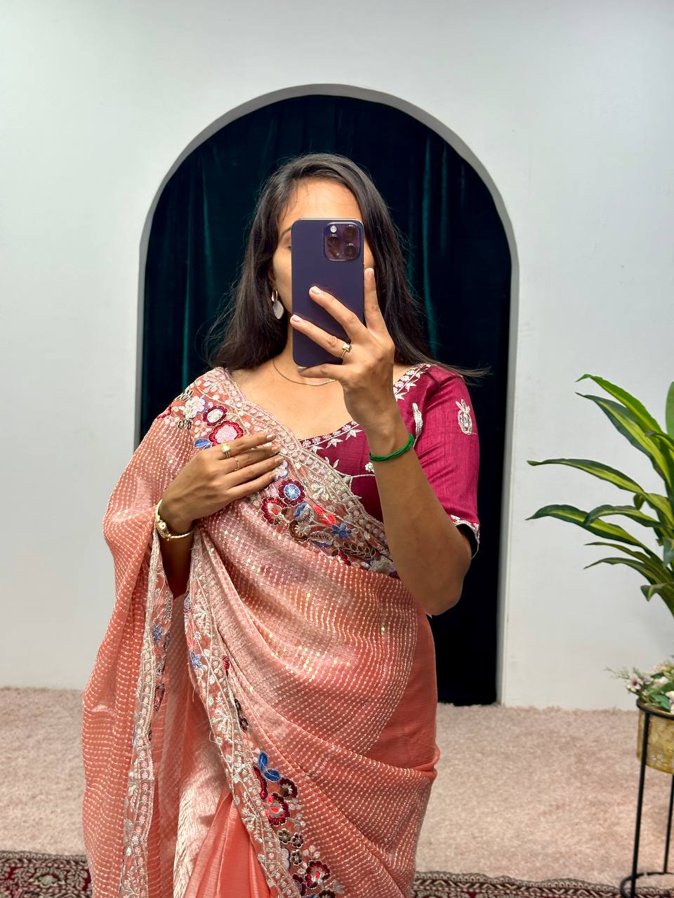 Traditional Blooming Rangoli Saree with Pearl Work & Cut Border (Peach)